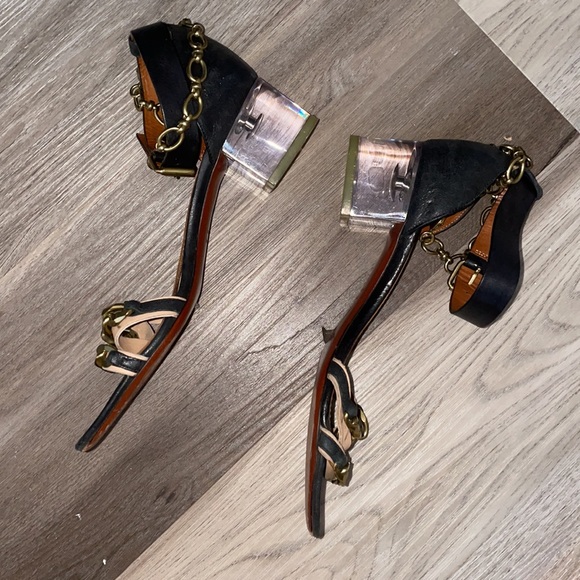 Vintage Lanvin sandals, size 37.5 - Picture 5 of 8